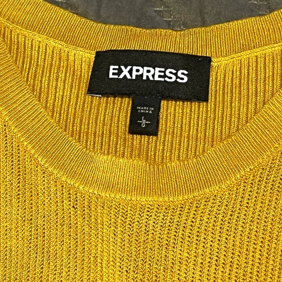EXPRESS | Marigold Knitted Top - Picture 3 of 4